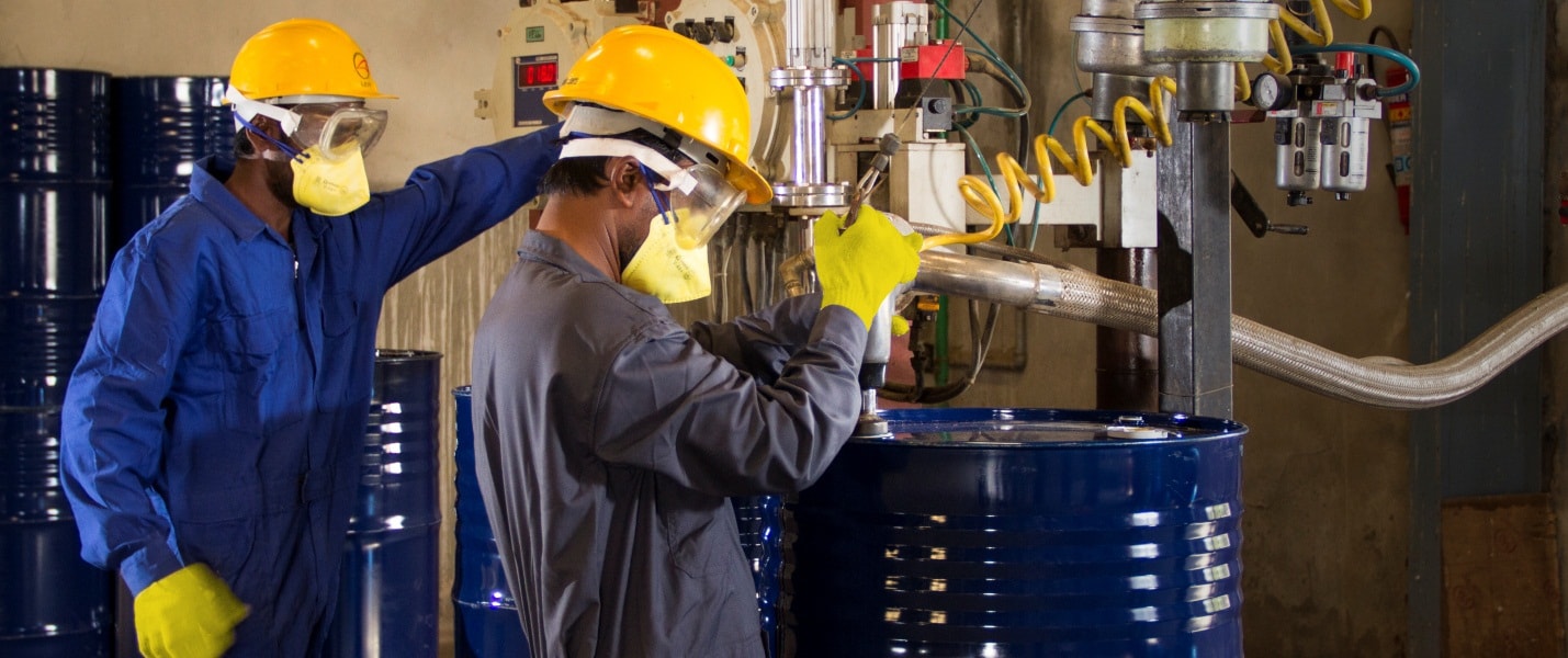 IBC filling and sealing operations